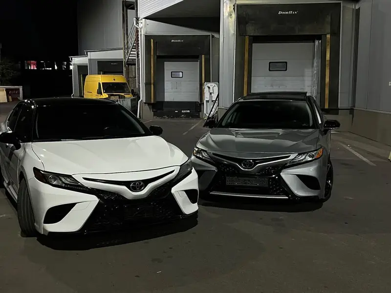Сдаю Toyota Camry, Почасово, Без водителя — фото 4