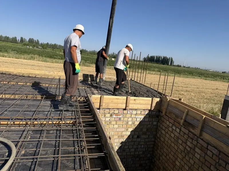 Услуги помпы от 37 до 75 любые сложности Бишкек Регионы тоже выезжаем — фото 5