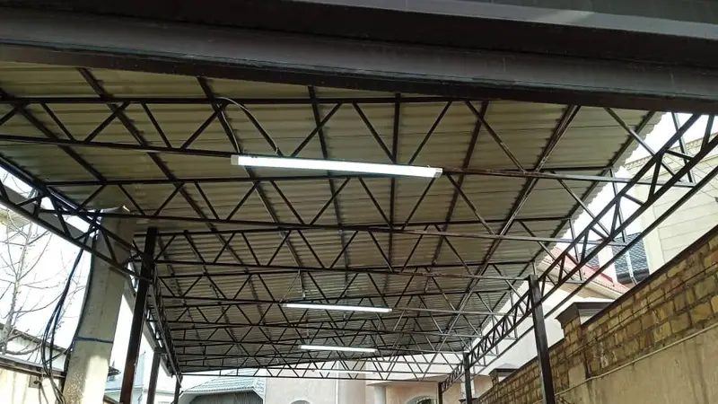 Изготовление и монтаж навесов и крыш из металлоконструкций — фото 5