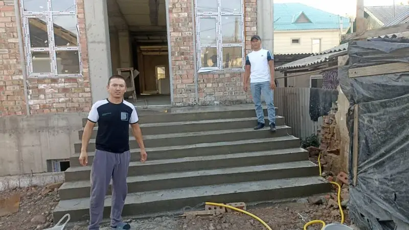 Бетонная лестница Наружные, Форма лестницы: Многомаршевая — фото 3