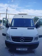 Сейчас на кыргызских намерах Рефрижераторный фургон Mercedes-Benz