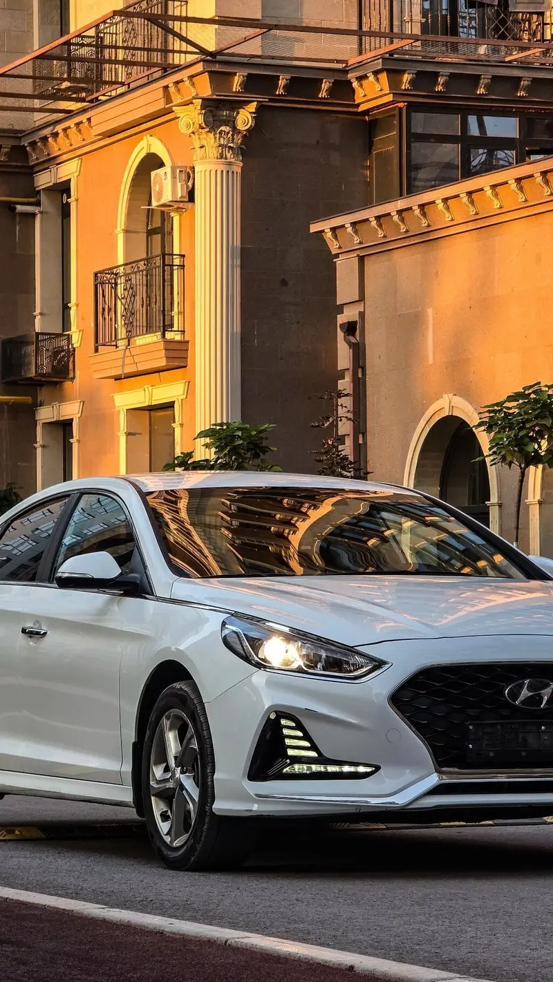 Сдаю Hyundai Sonata, Посуточно, Без водителя — фото 2