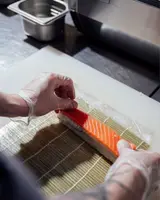 Повар (сушист)