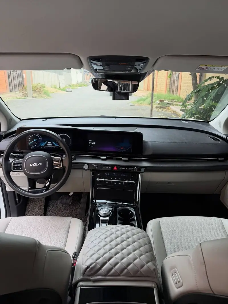 Сдаю Kia Carnival, Посуточно, Без водителя — фото 5