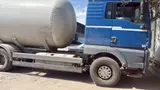 Опытный водитель грузового транспорта (газовоз-огнеопасно)