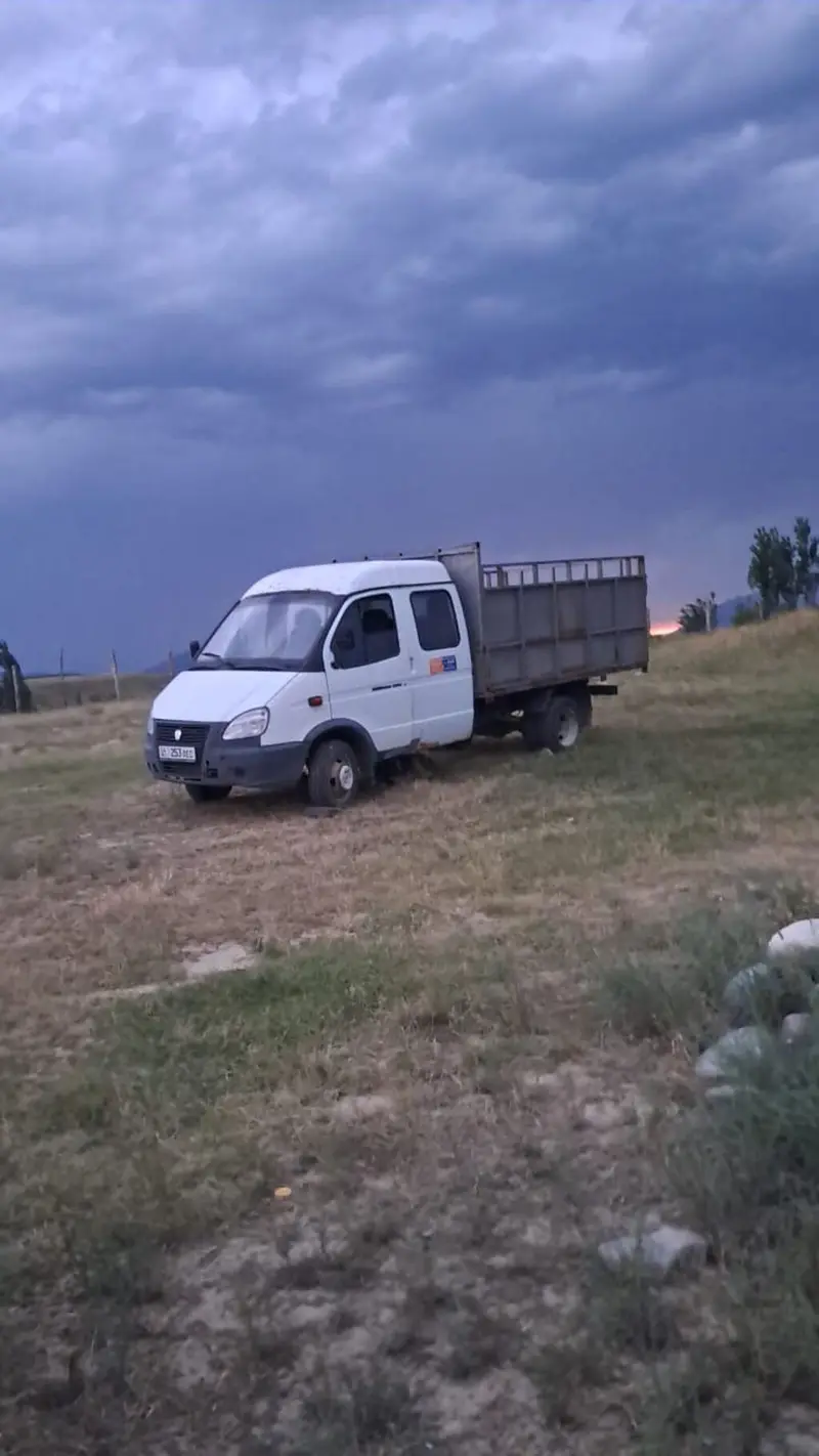 Услуги грузоперевозки на небольшом бортовом грузовике (двухрядная — фото 3