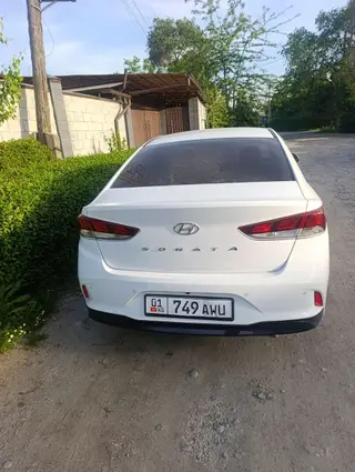 Аренда под такси длительный срок Hyundai Sonata, серый седан