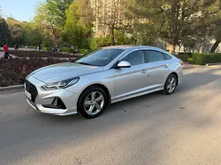 Сдаю Hyundai Sonata под такси, Долгосрочно