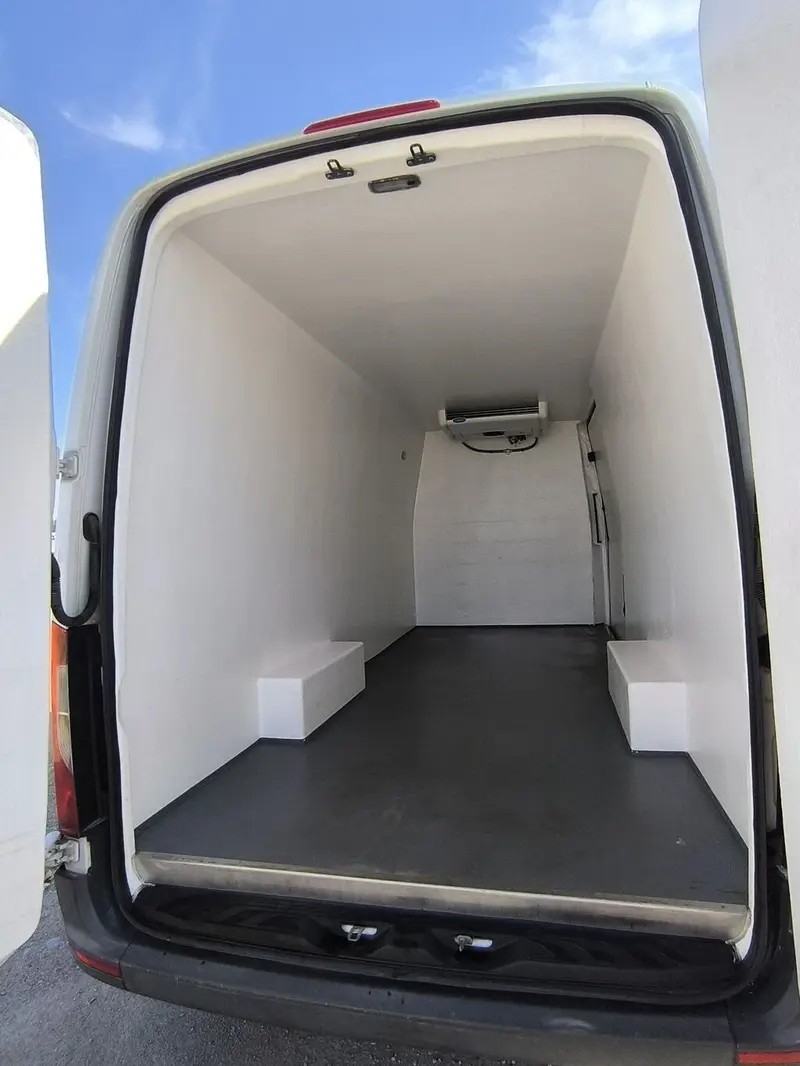 Mercedes-Benz Sprinter холодильный фургон — фото 6