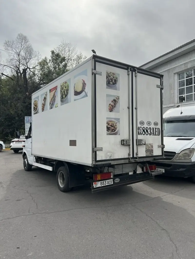 Рефрижераторный фургон Mercedes-Benz Sprinter ухоженный хорошее — фото 4
