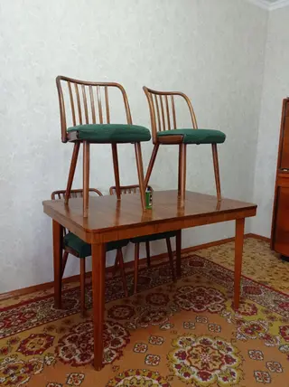 Куплю б/у Мебель кавёр палас стуляа