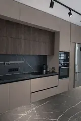 Кухни и корпусная мебель на заказ в современном минималистичном стиле