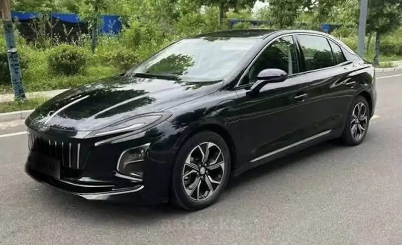 Сдаю Hyundai Sonata, Посуточно, Без водителя — фото 3