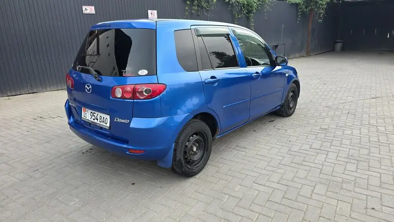 Сдаю Mazda Demio под выкуп — фото 3