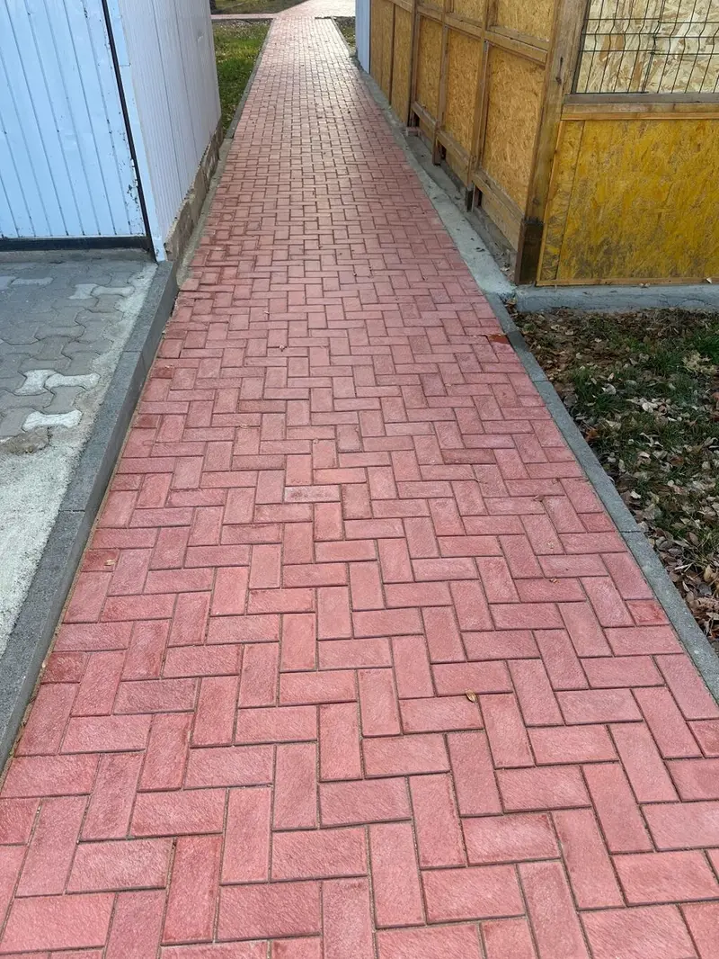 Укладка тротуарной плитки и мощение территорий под ключ — фото 5