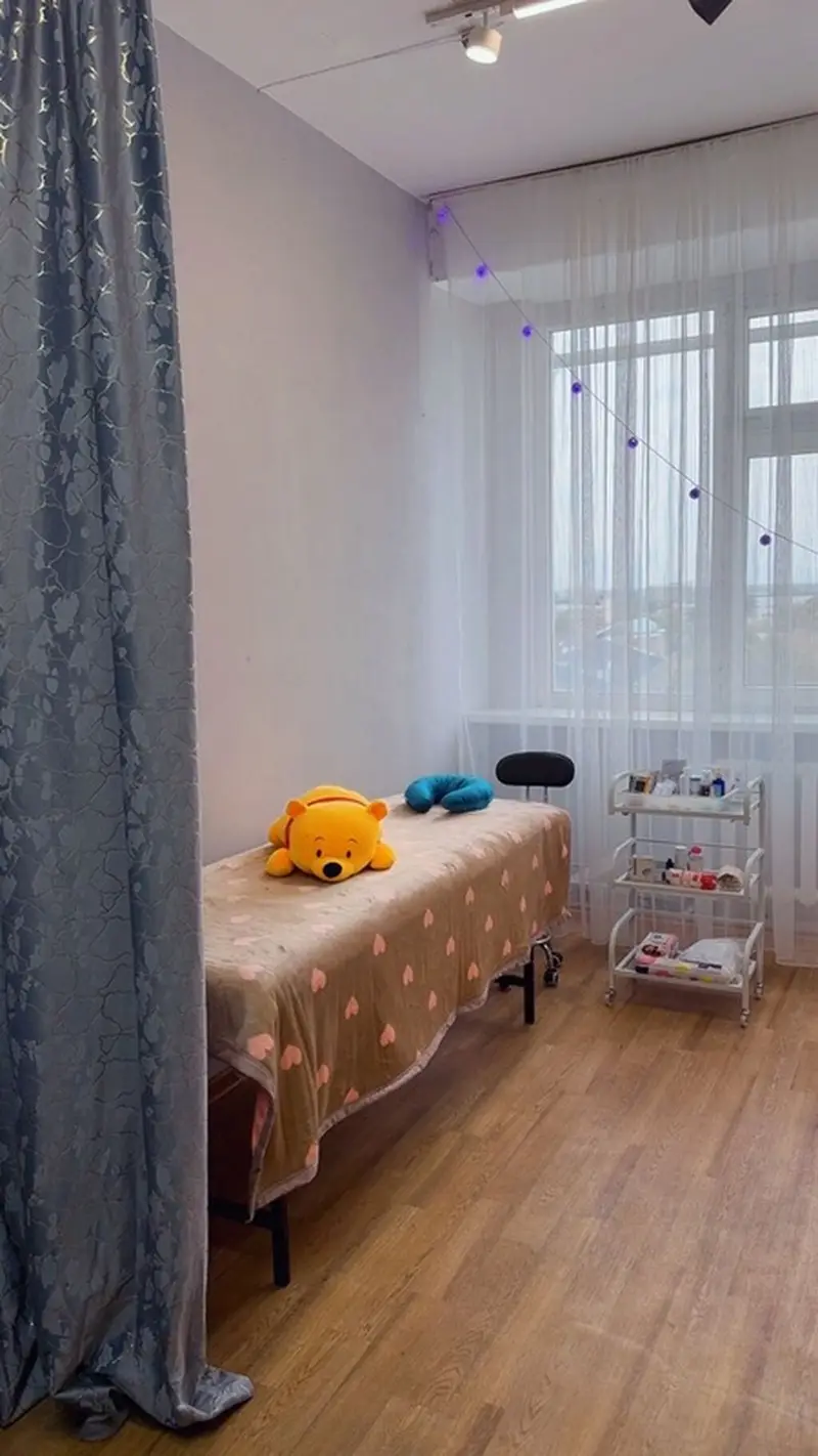 В честь открытия салона: Ресницы все обьемы и эффекты Шугаринг все — фото 3