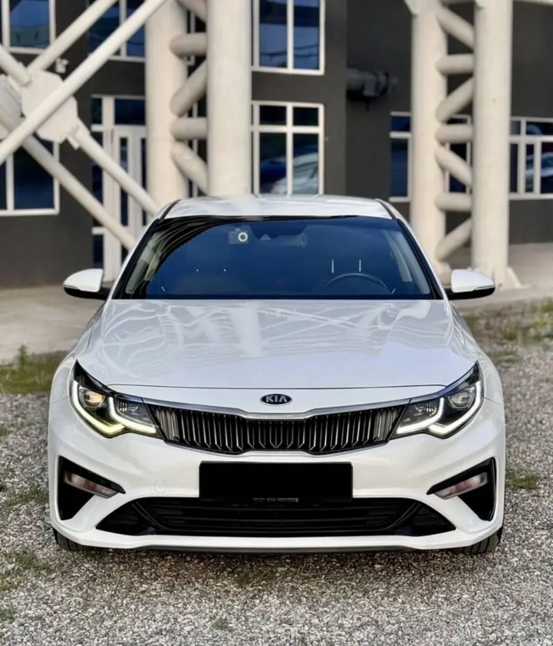 Сдаю Kia K5, На неделю, Без водителя — фото 4