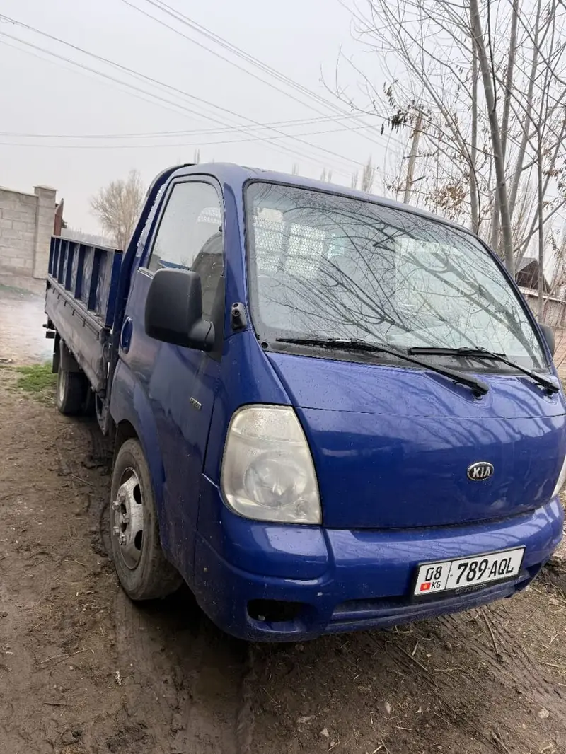 Kia Bongo (самосвал/бортовой малотоннажник), синий цвет. Есть обмен на — фото 4