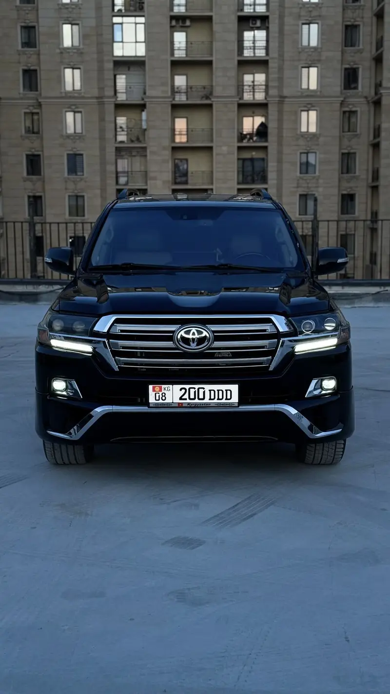 Сдаю Toyota Land Cruiser, Посуточно, Без водителя — фото 3
