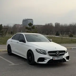 Сдаю Mercedes-Benz E-Class, Почасово, Без водителя