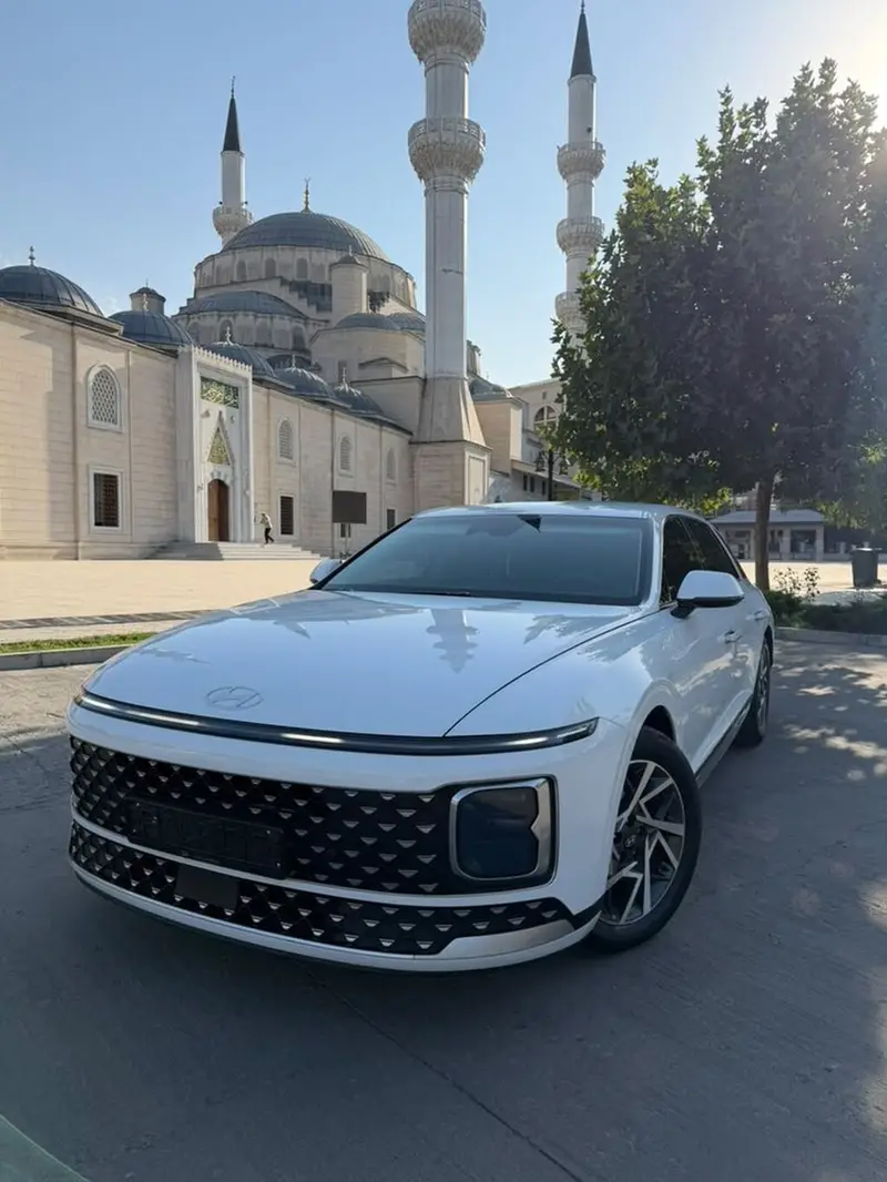 Сдаю Toyota Avalon, На неделю, Без водителя — фото 3