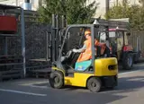Мебельный склад приглашает на работу