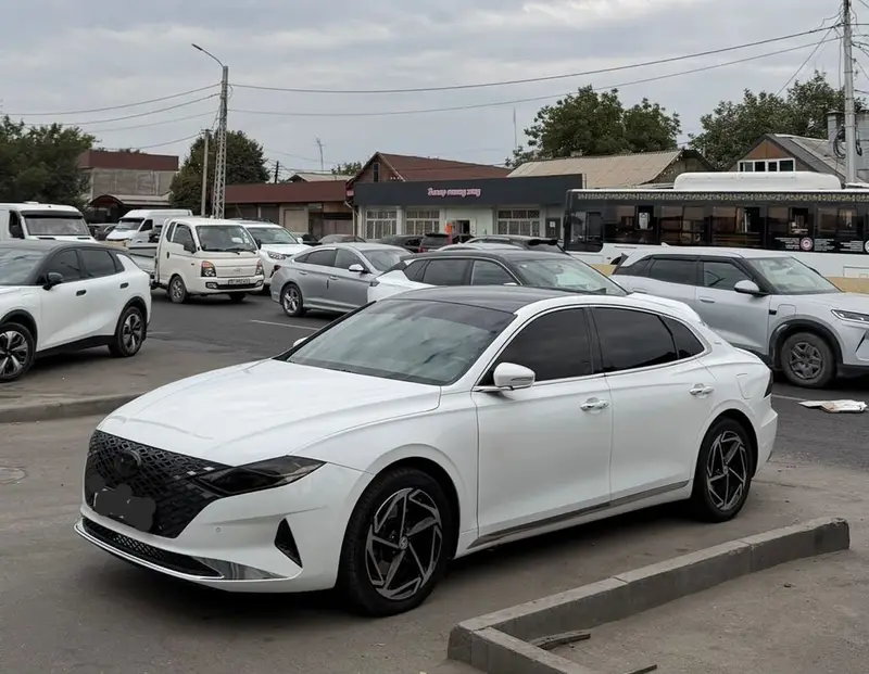 Сдаю Toyota Camry, Почасово, Без водителя — фото 5
