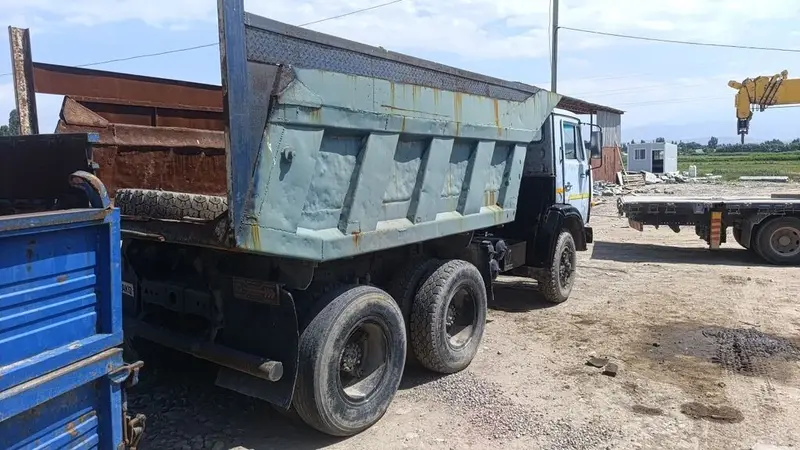 Самосвал КАМАЗ Срочно сатылат обмен на легковой,болуп толоо жолу да — фото 2