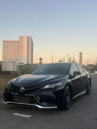 Сдаю Toyota Camry, Почасово, Без водителя