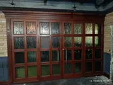 Деревянные двери и портал из массива