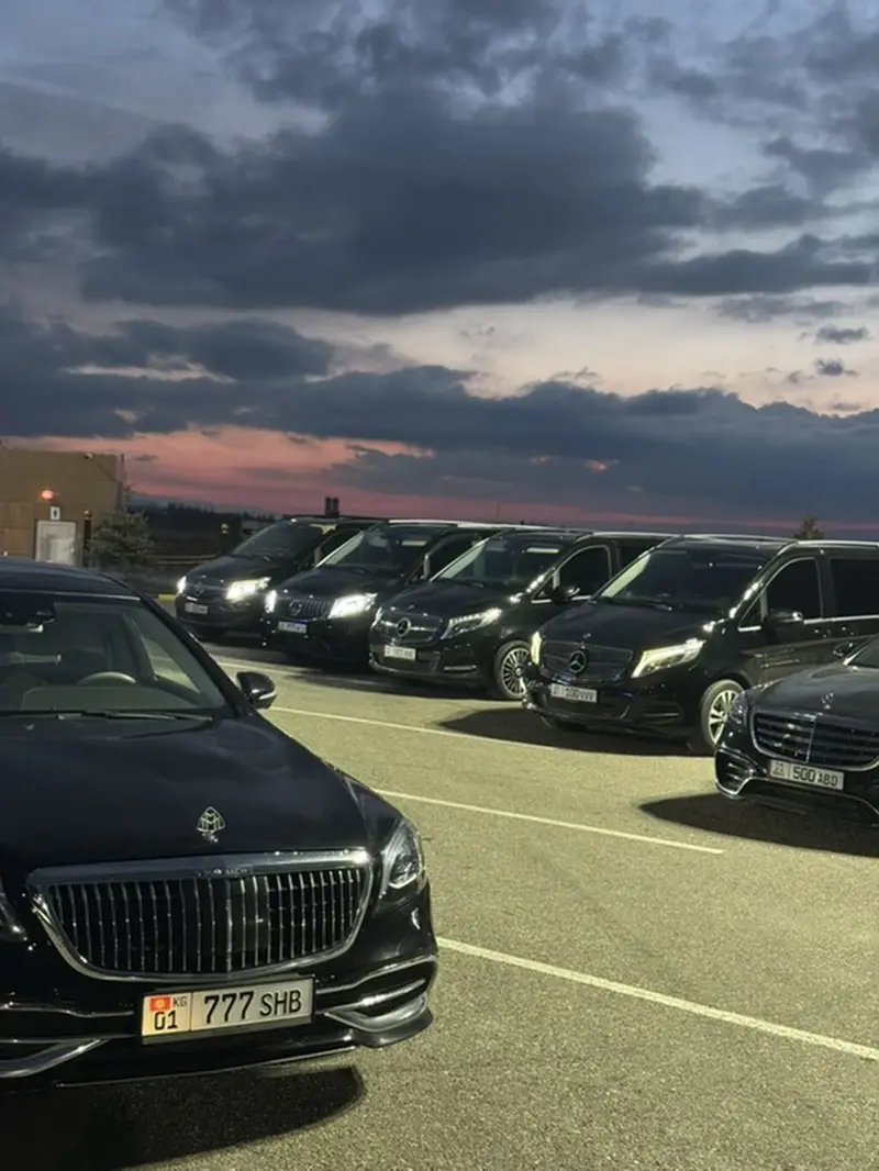 Сдаю Mercedes-Benz S-Class для кортежа, С водителем, Седан — фото 4