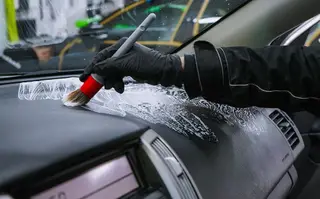 Химчистка авто ПРОФЕССИОНАЛЬНАЯ ХИМЧИСТКА прайс на седан от 2015года