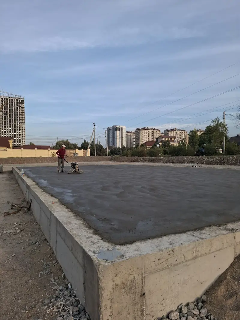 Монолитные бетонные площадки и полы с затиркой вертолетами — фото 3