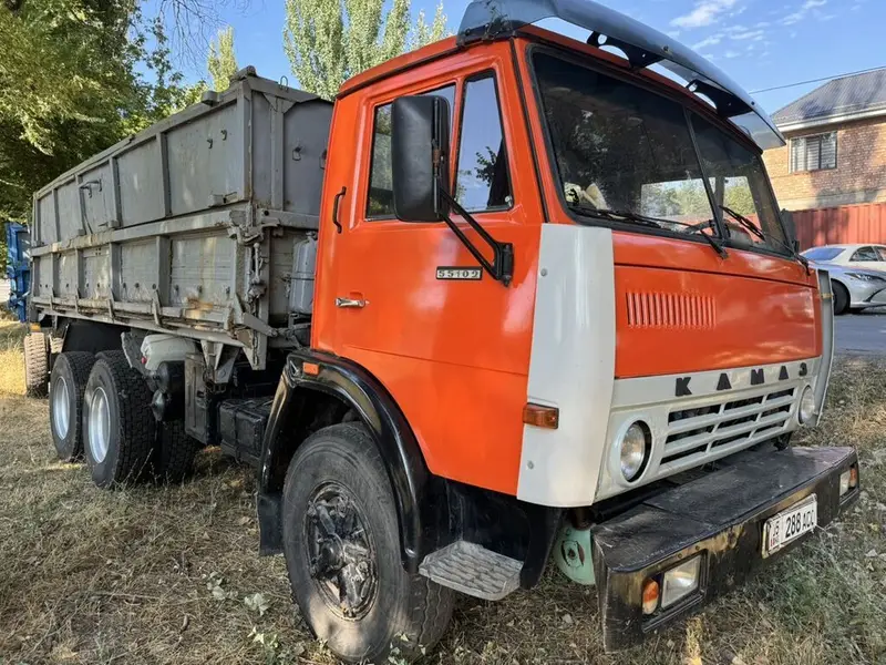 Заказать Камаз, Доставка щебня, угля, песка, чернозема, отсев — фото 4