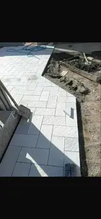 Укладка тротуарной плитки и благоустройство двора