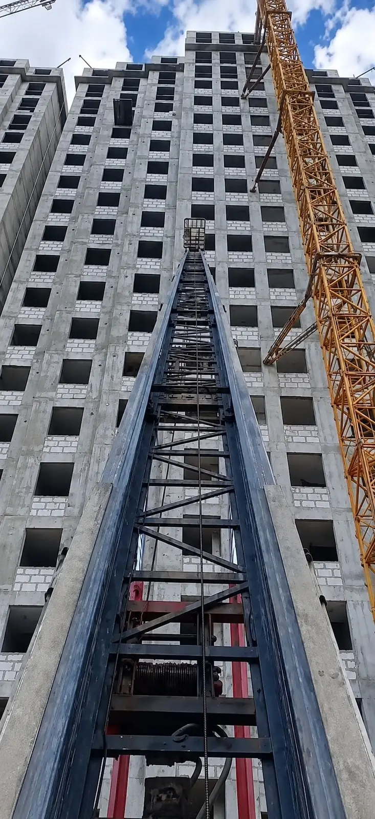 🏗️ АРЕНДА АВТОЛИФТА 62 м / 45 м Подъём стройматериалов, окон, мебели — фото 4