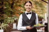Официант ответственная не студент и не школьница