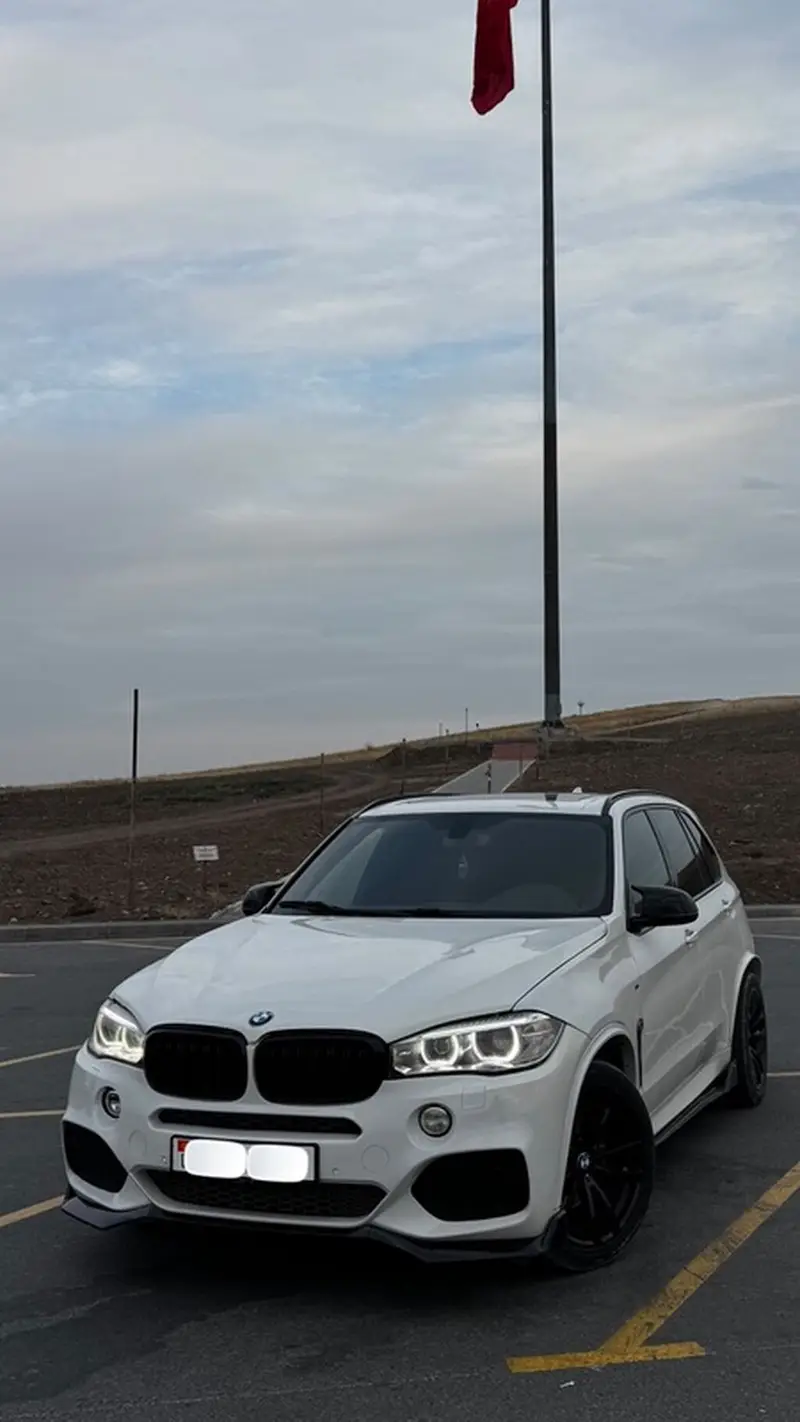 Сдаю BMW X5, Посуточно, Без водителя — фото 3
