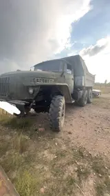 Самосвал-вездеход 6x6 на базе Урал Характеристики и особенности