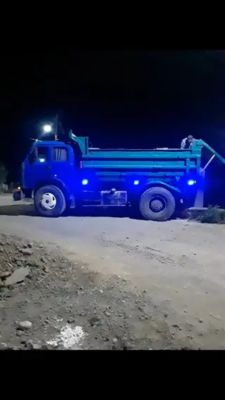 Самосвал МАЗ (двухосный)