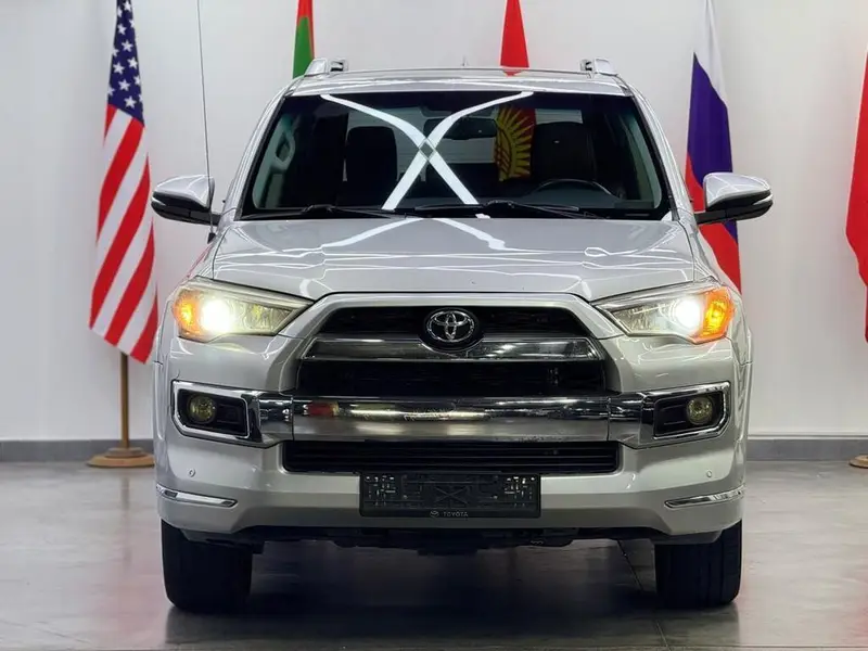 Сдаю в аренду посуточно . Toyota 4Runner — рамный внедорожник с — фото 3
