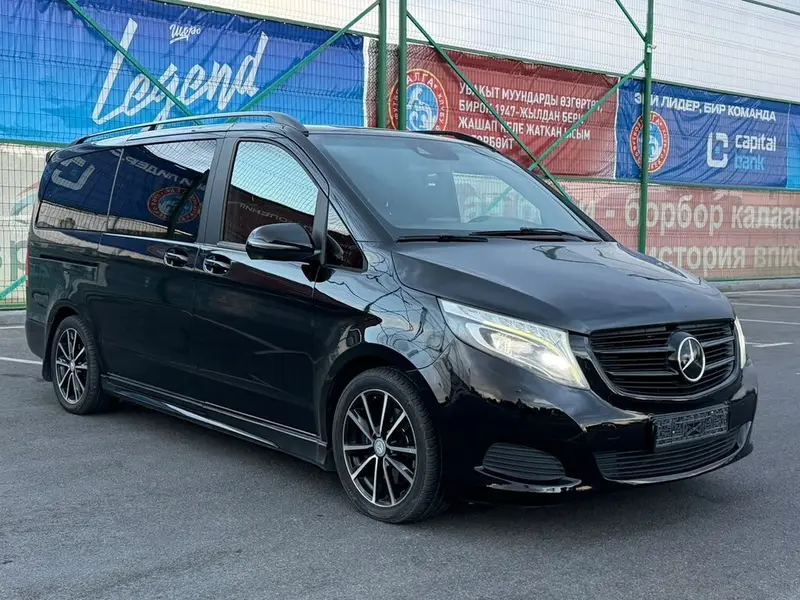 Сдаю Mercedes-Benz Vito для кортежа, С водителем, Минивэн — фото 2