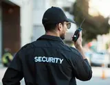 Сотрудники службы безопасности в Бишкеке