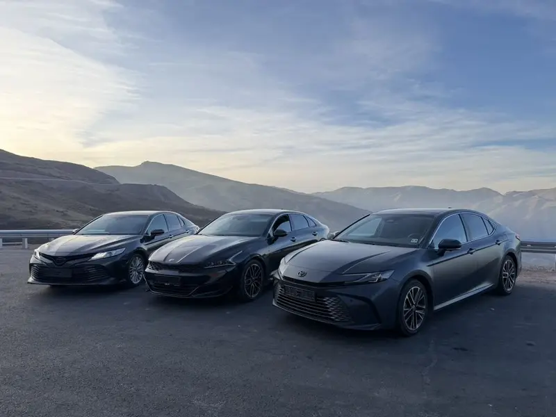 Сдаю Toyota Camry, Посуточно, Без водителя — фото 4