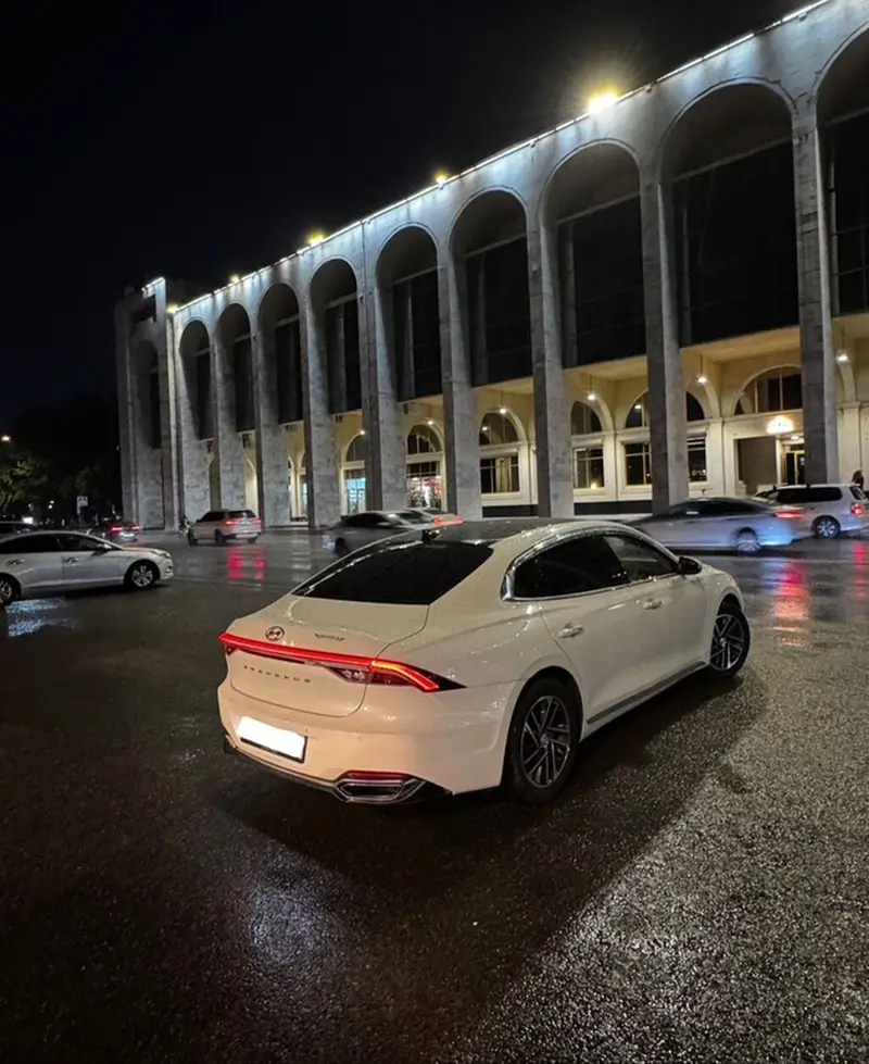 Сдаю Hyundai Grandeur, Почасово, Без водителя — фото 5