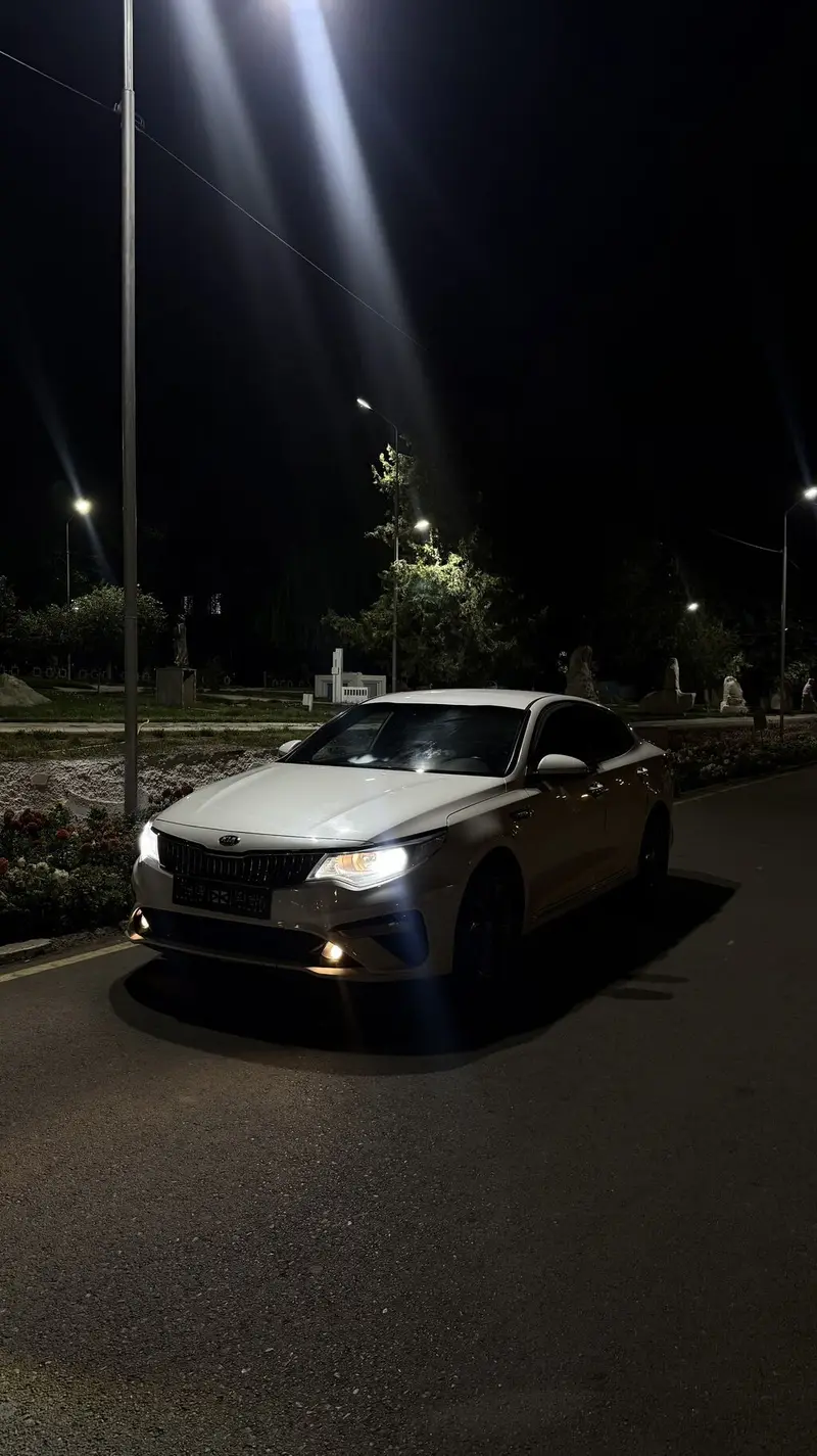 Аренда авто в Оше Доступны комфортные седаны бизнес-класса — фото 3