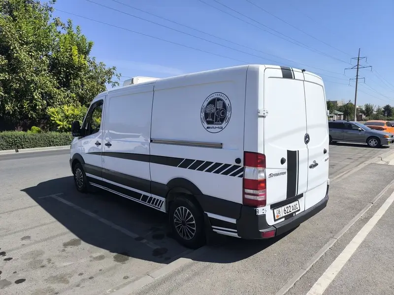 Mercedes-Benz Sprinter рефрижераторный фургон — фото 4