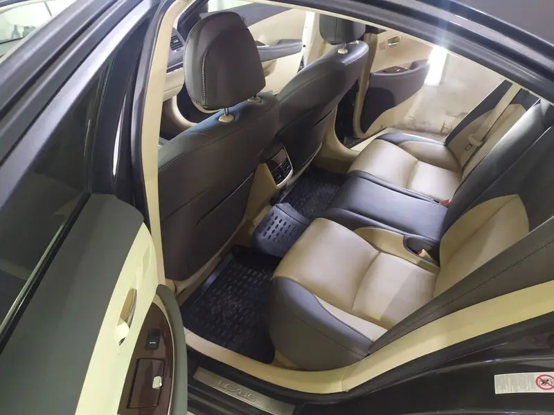 Автоателье: Реставрация салона Перетяжка панели srs airbag ремонт — фото 3