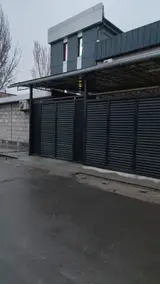 Металлические откатные ворота жалюзийного типа