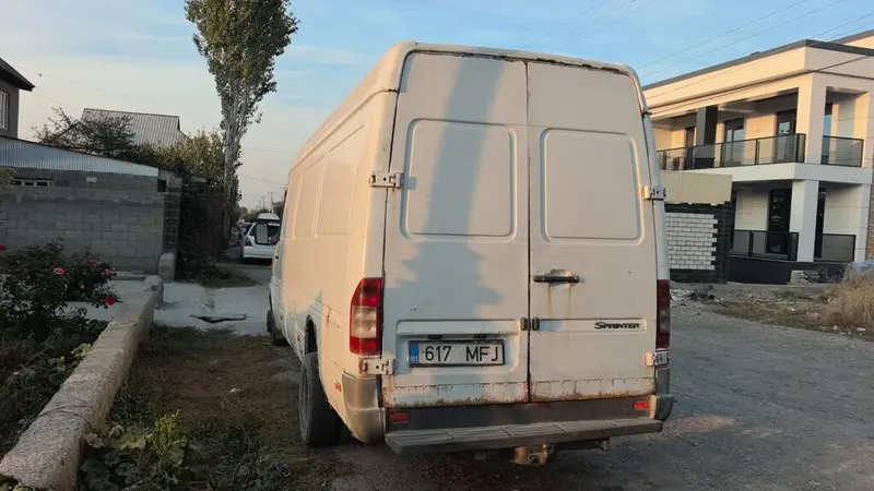 Mercedes-Benz Sprinter 413 CDI рефрижераторный фургон — фото 5